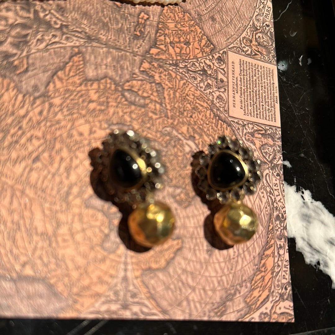 Black onyx drop earrings